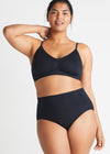 V-Neck Bralette - Seamless from Yummie in Black - 7