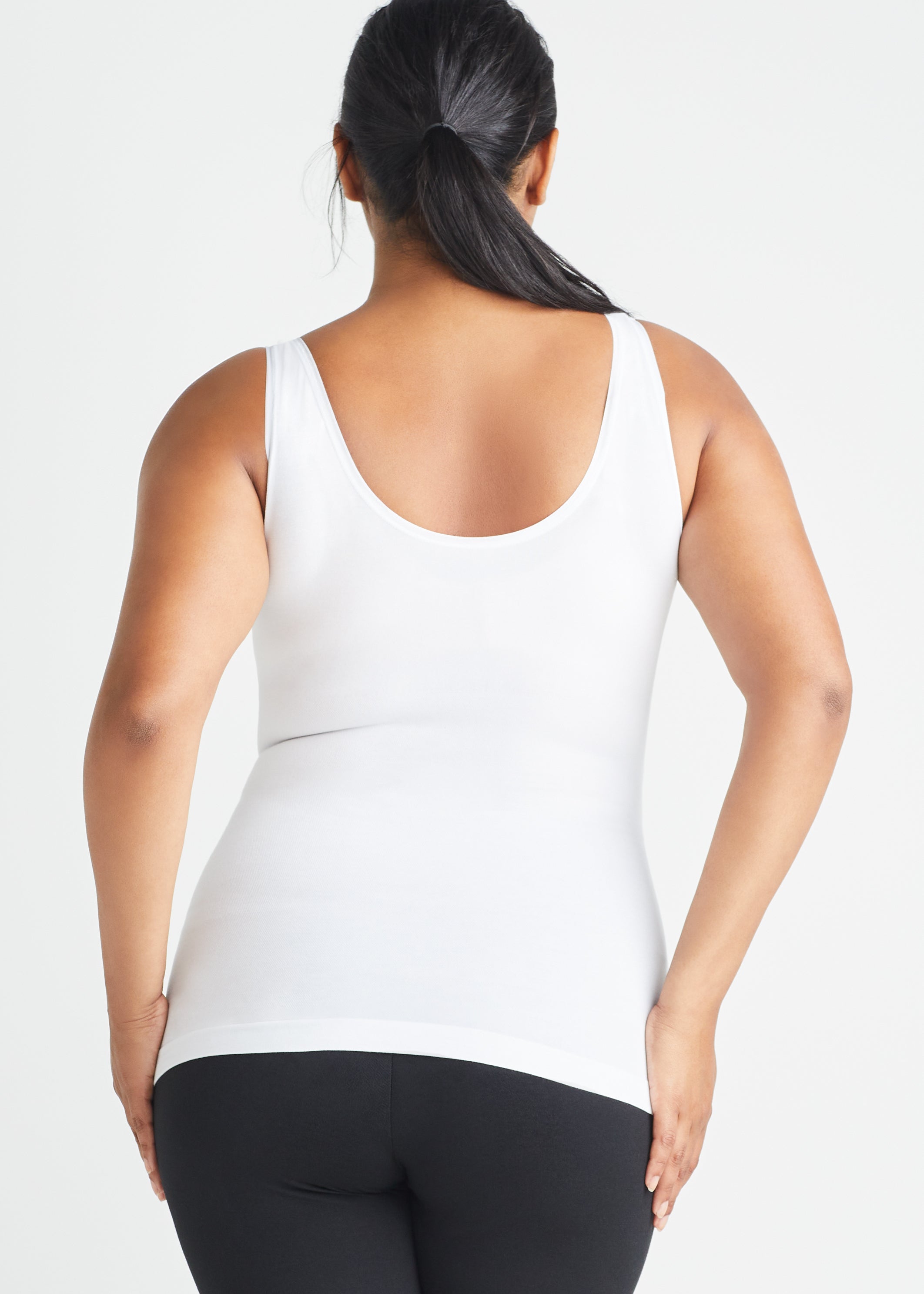 Yummie Women's Seamless Reversible Shapewear Tank top, White, L/XL